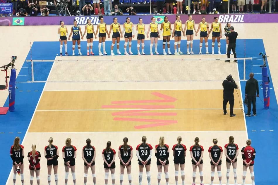 Brasil x Alemanha na VNL feminina (foto: divulgação CBV)
