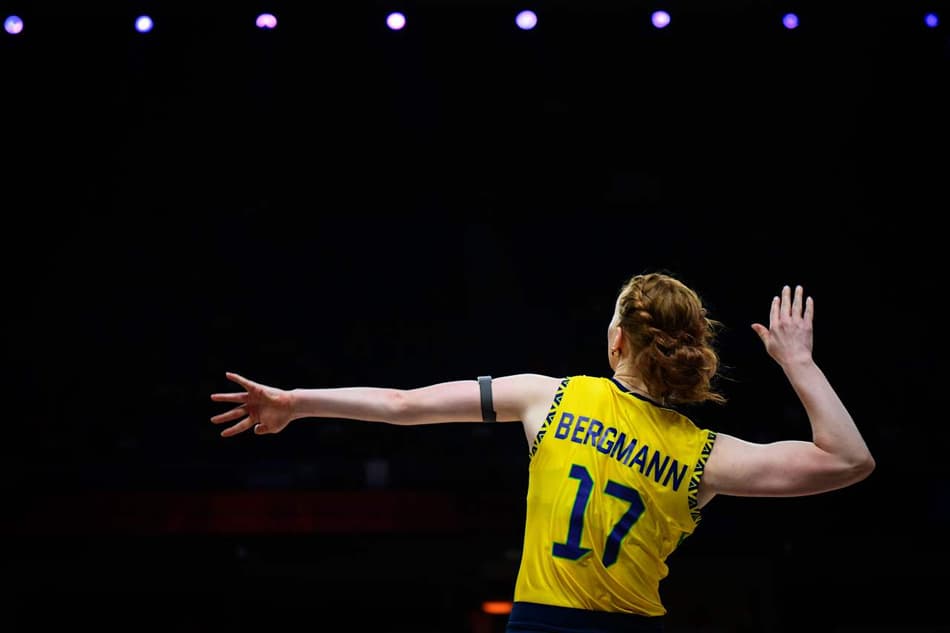 Imagens de Brasil x Bélgica, pela Liga nas Nações feminina de vôlei