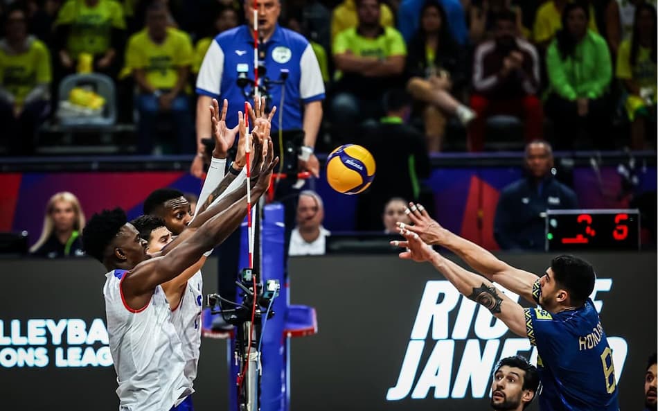 Brasil x Cuba, pela VNL masculina, no Maracanãzinho (foto: VNL)