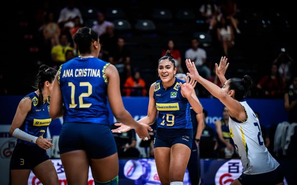 Brasil x República Dominicana, pela VNL feminina 2025 (foto: volleyballworld)