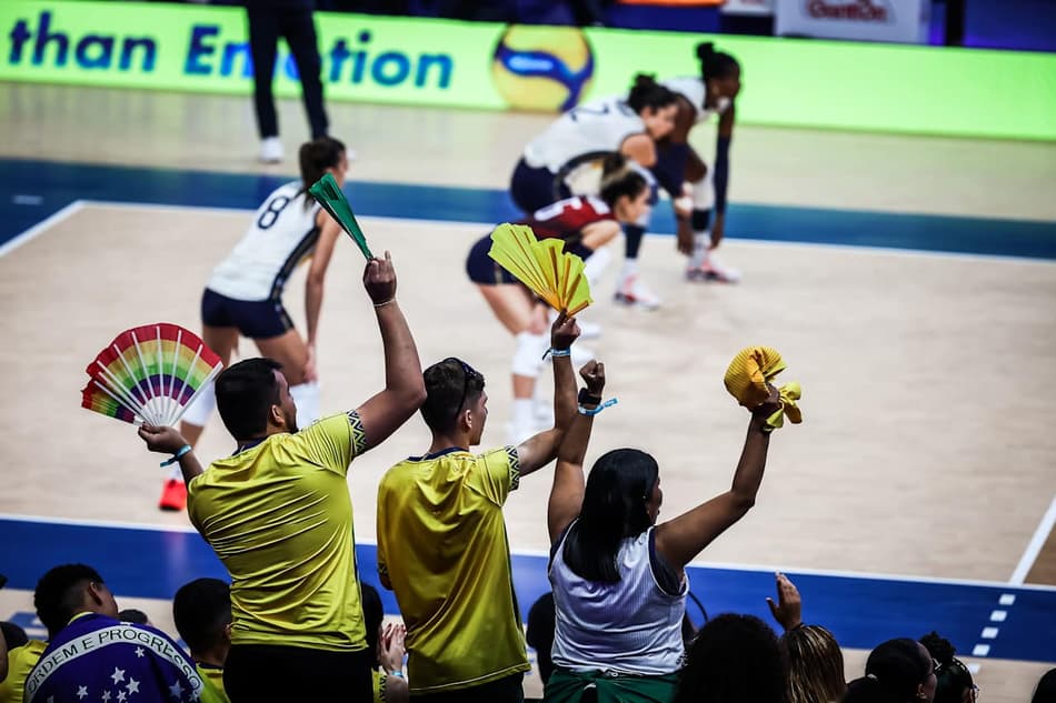 Imagens do grande clássico do vôlei feminino: Brasil x Itália