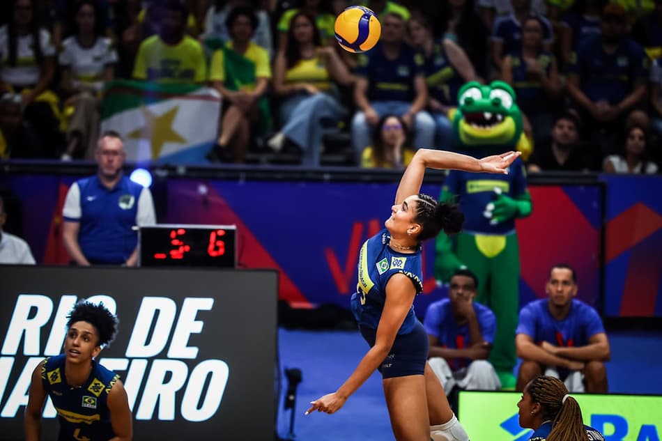 Brasil x Itália, pela VNL feminina, no Maracanãzinho (foto: VNL)