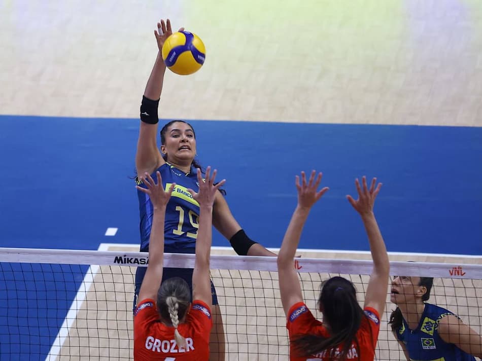 Brasil x Tchéquia, VNL feminina, no Maracanãzinho (foto: VNL)
