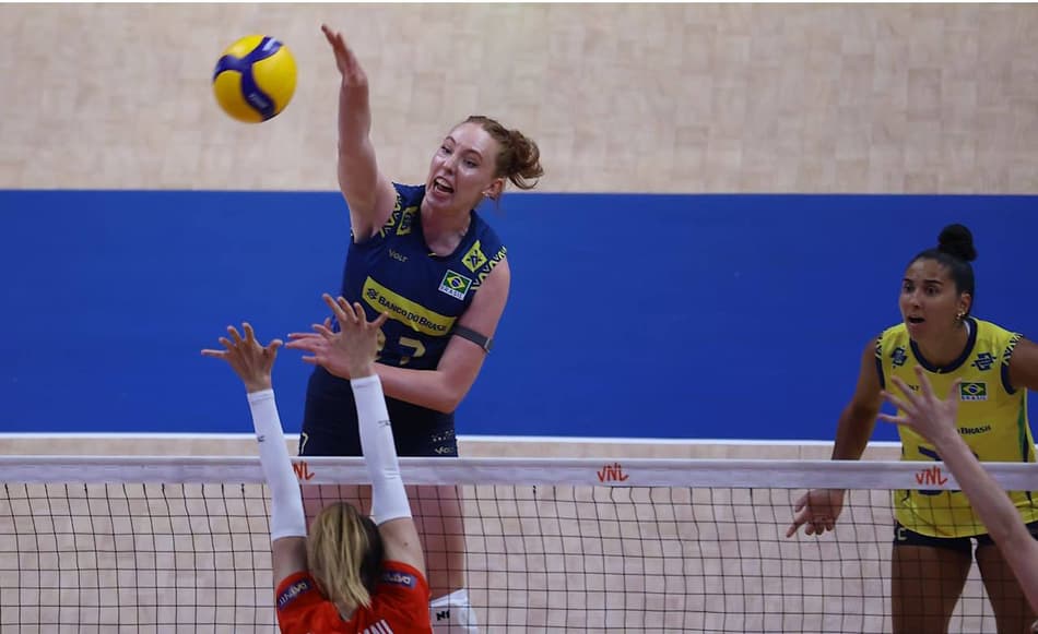 Brasil x Tchéquia, VNL feminina, no Maracanãzinho (foto: VNL)