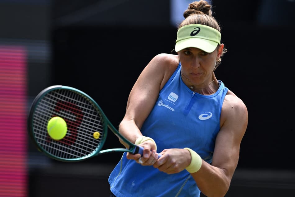 Bia Haddad enfrenta a ucraniana Elina Svitolina em Bad Homburg (foto: Kirill KUDRYAVTSEV / AFP)