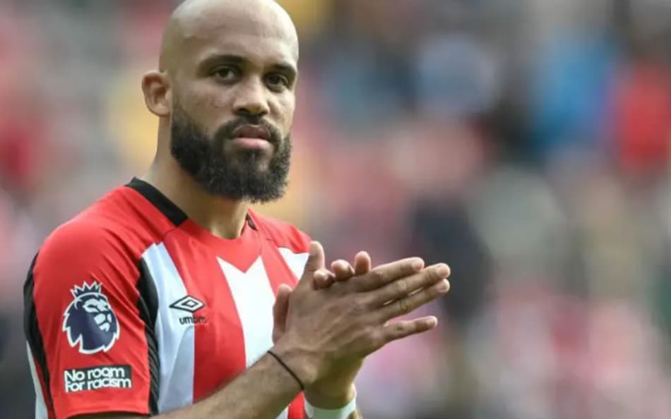 Bryan Mbeumo em ação pelo Brentford (Foto: Getty Images)