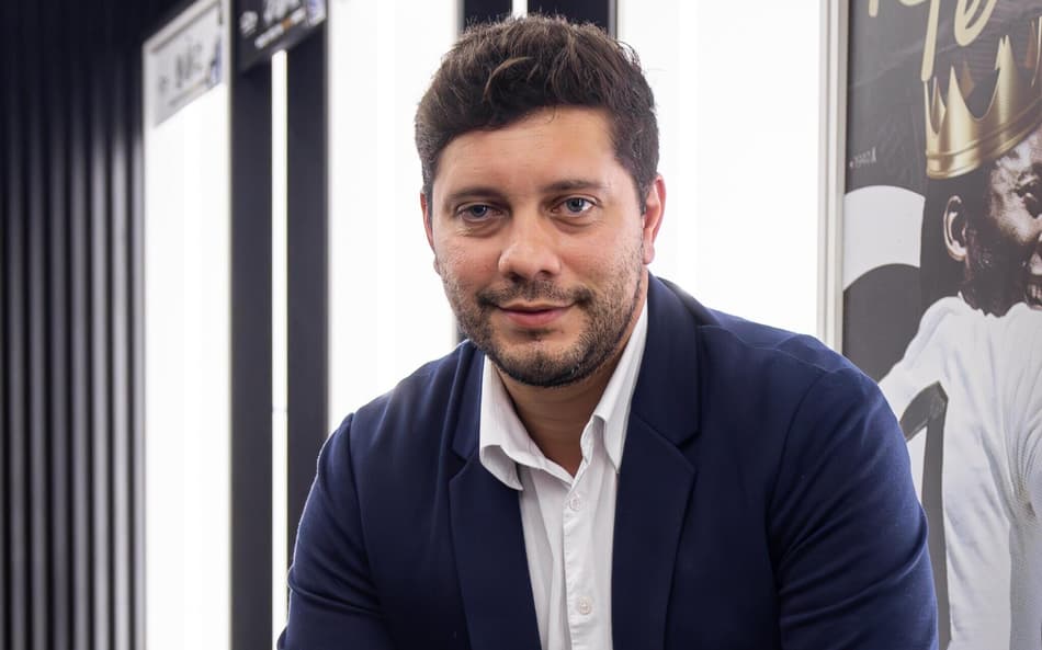 Santos anuncia Caio Lacerda como novo Executivo de Marketing e Negócios. (Foto: Divulgação/ Santos FC)