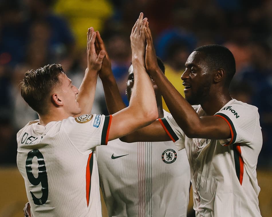 Jogadores do Chelsea comemoram gol na vitória sobre o Espérance (Foto: Divulgação/Chelsea)