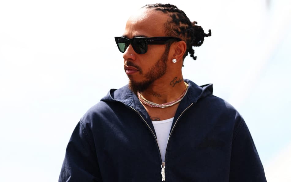 O britânico Lewis Hamilton, da Ferrari (foto: CLIVE ROSE / GETTY IMAGES NORTH AMERICA / Getty Images via AFP)