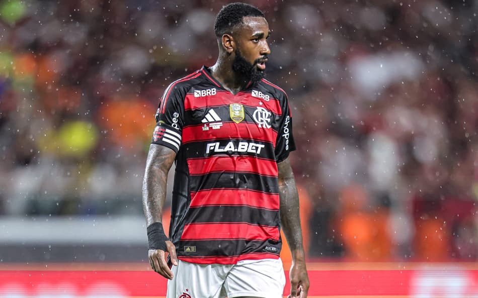 Gerson desfalca o Flamengo por problema muscular (Foto: Fernando Torres/AGIF)