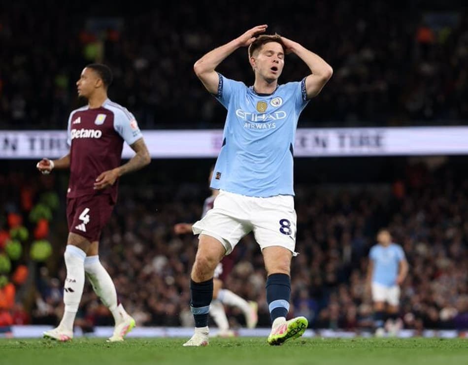 James McAtee, meia do Manchester City