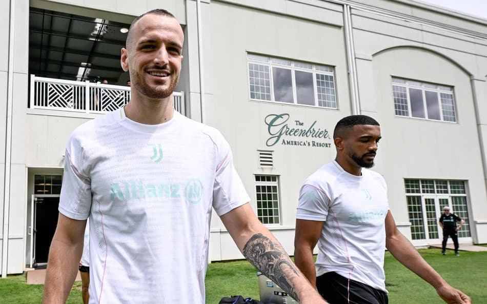 Federico Gatti e Bremer em treino da Juventus para o Mundial