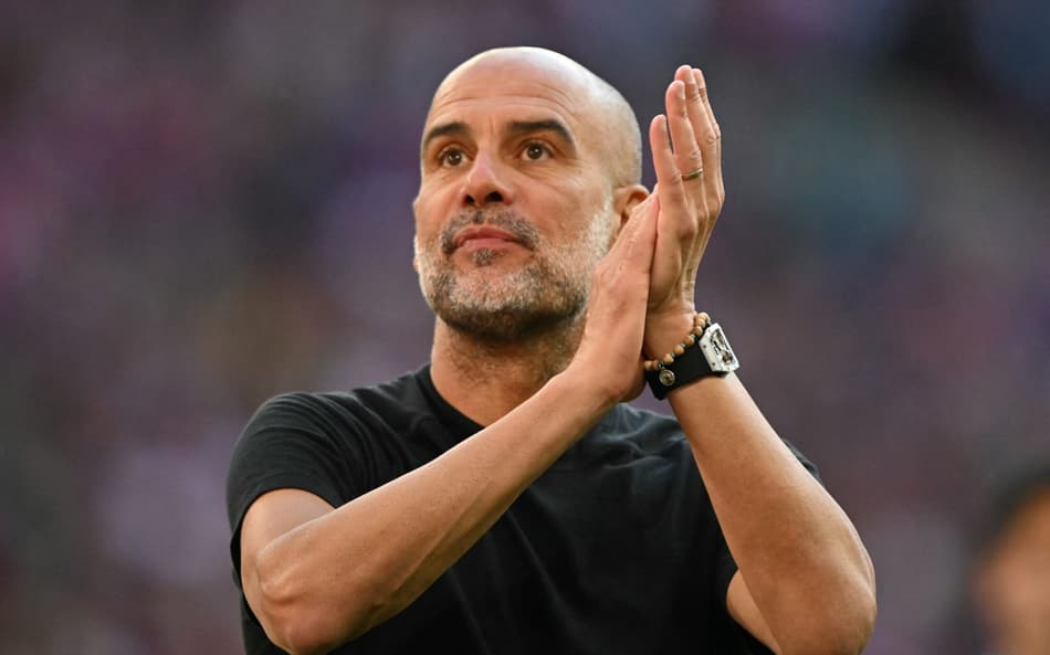 Manchester City de Guardiola anunciou Rayan Aït-Nouri (Foto: Glyn Kirk/AFP)