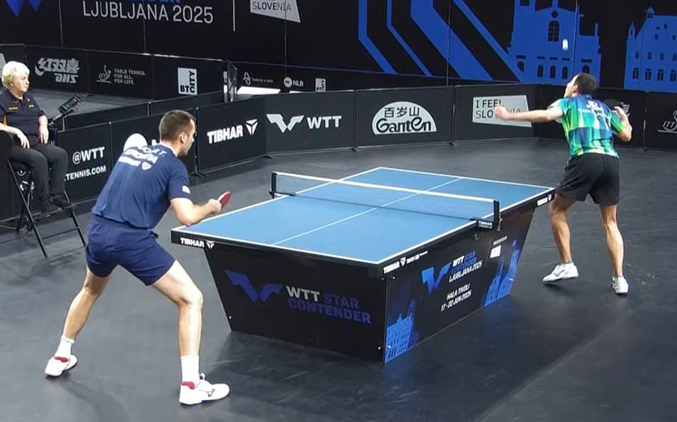 Hugo Calderano vence nas quartas de final do WTT Star Contender (reprodução Cazé TV)