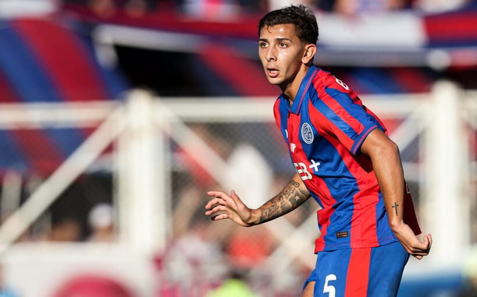 Elián Irala em jogo do San Lorenzo. (Foto: Divulgação/CASL)