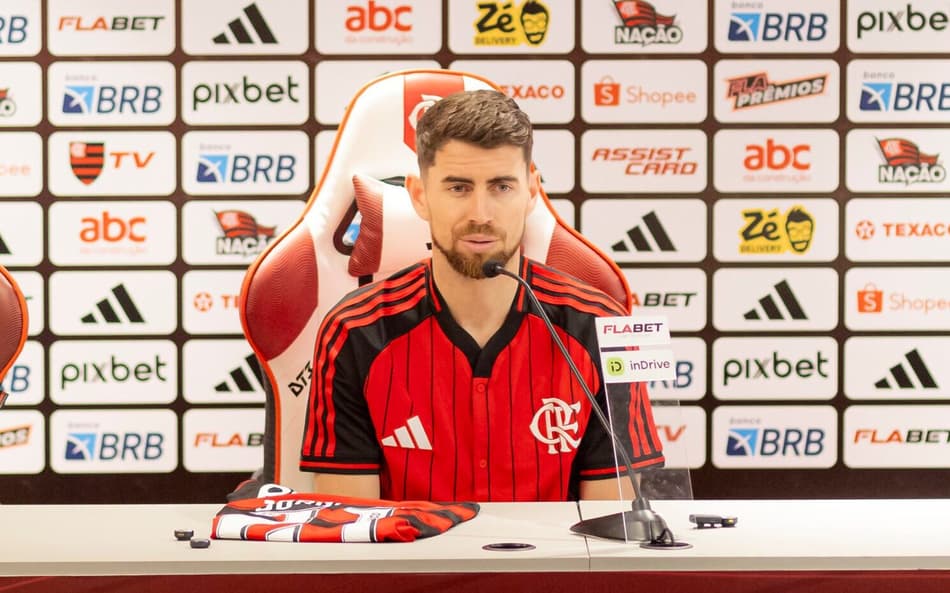 Jorginho uniforme Flamengo Mundial