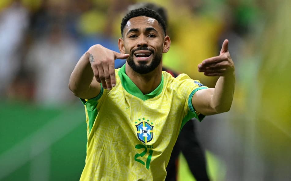 Matheus Cunha durante jogo entre Brasil e Colômbia, pelas Eliminatórias da Copa do Mundo