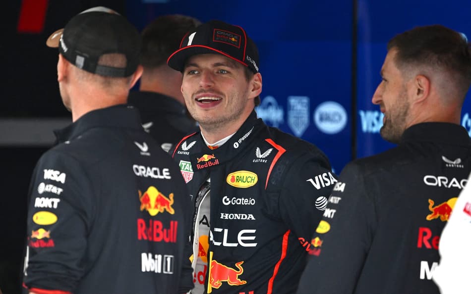 Max Verstappen nos preparativos para os treinos do GP do Canadá (foto: Minas Panagiotakis / GETTY IMAGES NORTH AMERICA / Getty Images via AFP)