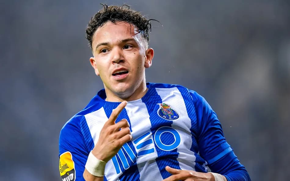 Pepê está na lista de negociáveis do Porto. (Foto: Divulgação/FC Porto)