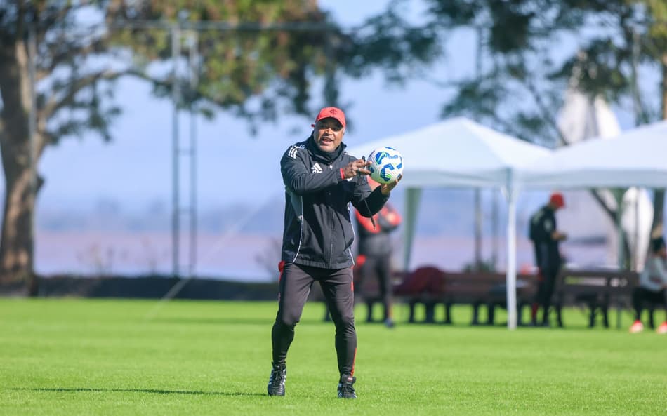 Roger Machado, técnico do Internacional