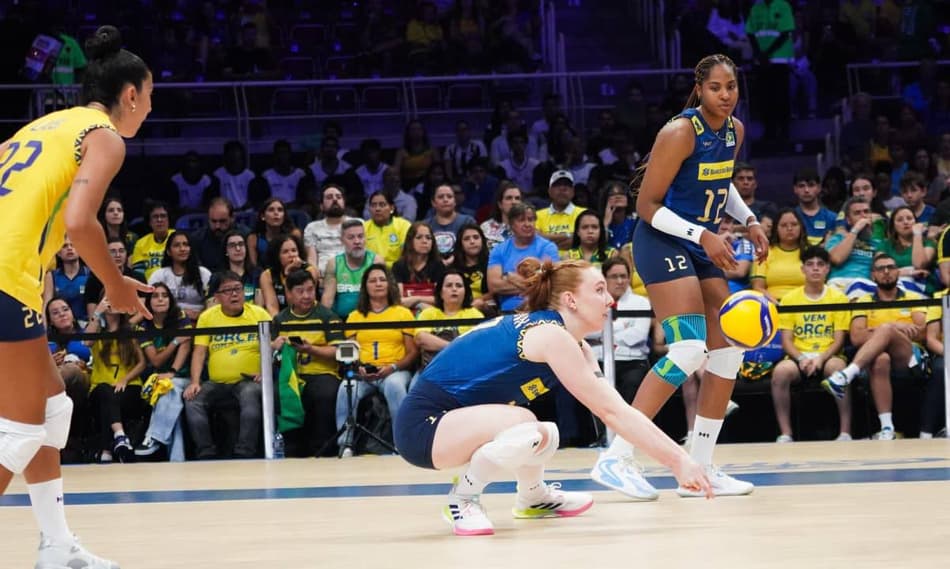 Brasil x Tchéquia, VNL feminina, no Maracanãzinho (foto: Mauricio Val/FV Imagem/CBV)