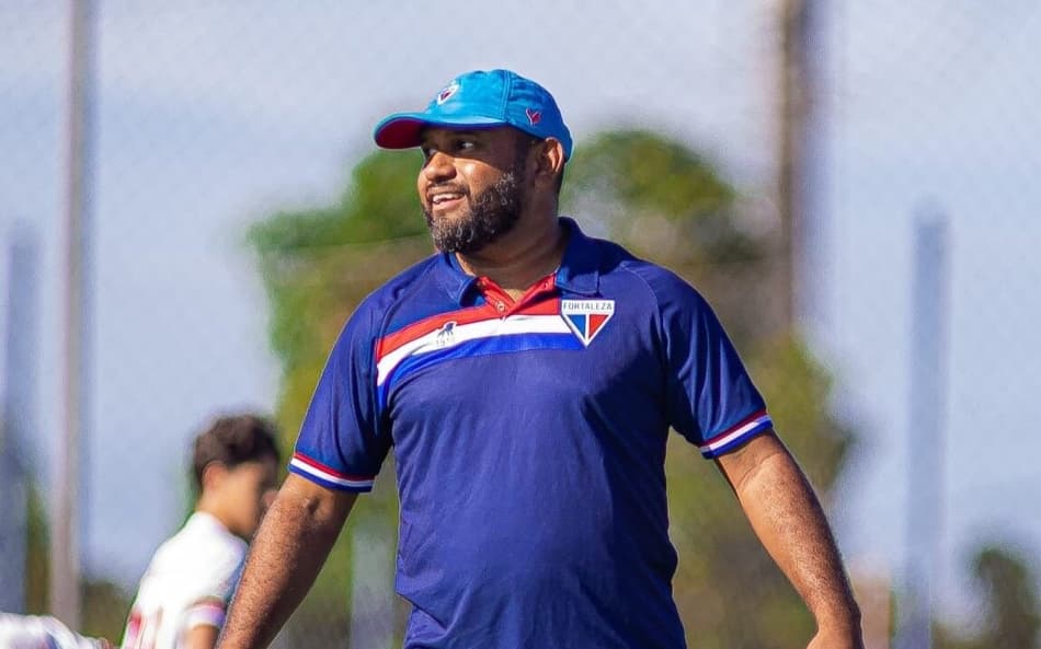 Ramon Cassiano é o técnico do sub-13 do Fortaleza (Foto: Gabriel Borges/Fortaleza EC)