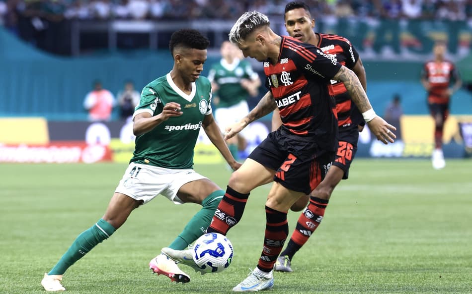 Varela Estêvão Palmeiras Flamengo