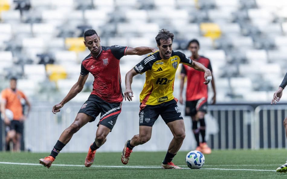 Igor Gomes em jogo treino do Atlético-MG (Foto: Reprodução)