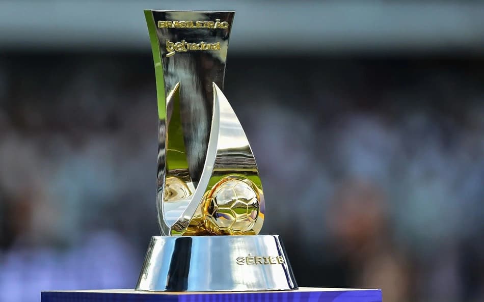 Troféu do Brasileirão Série B (Foto: Staff Images/CBF)