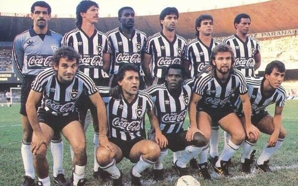 Time do Botafogo em 1984 (Foto: Reprodução/Redes sociais)
