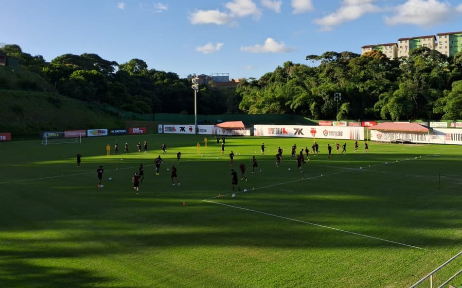 Jogadores do Vitória treinam na Toca do Leão (Foto: Rafael do Carmo / Lance!)