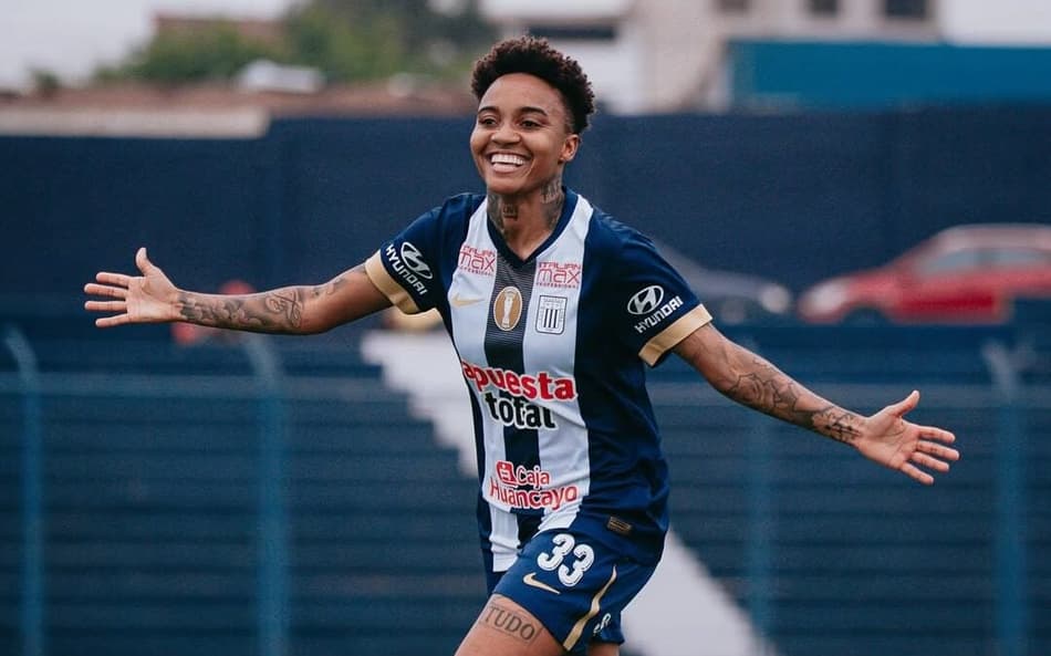 Annaysa comemora boa fase no Allianza Lima feminino. (Foto: Fernando Mejia/Alianza Lima)