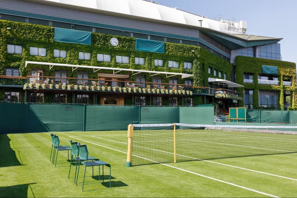 Outra quadra de Wimbledon pronta para o torneio