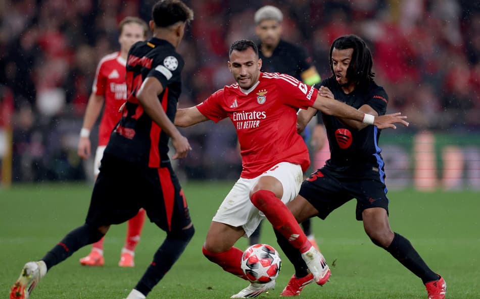 FBL-EUR-C1-BENFICA-BARCELONA