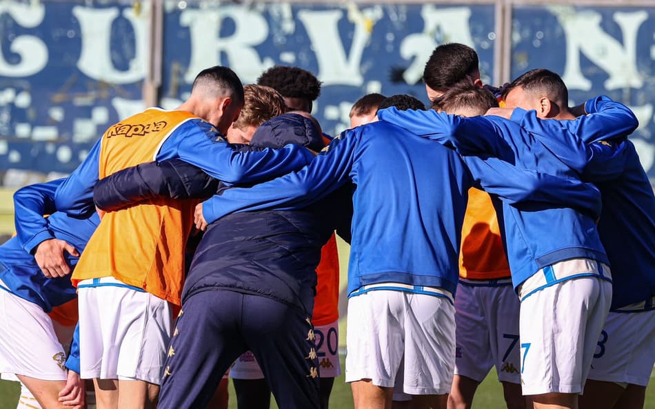 Brescia, da ITália, corre risco de ser rebaixado