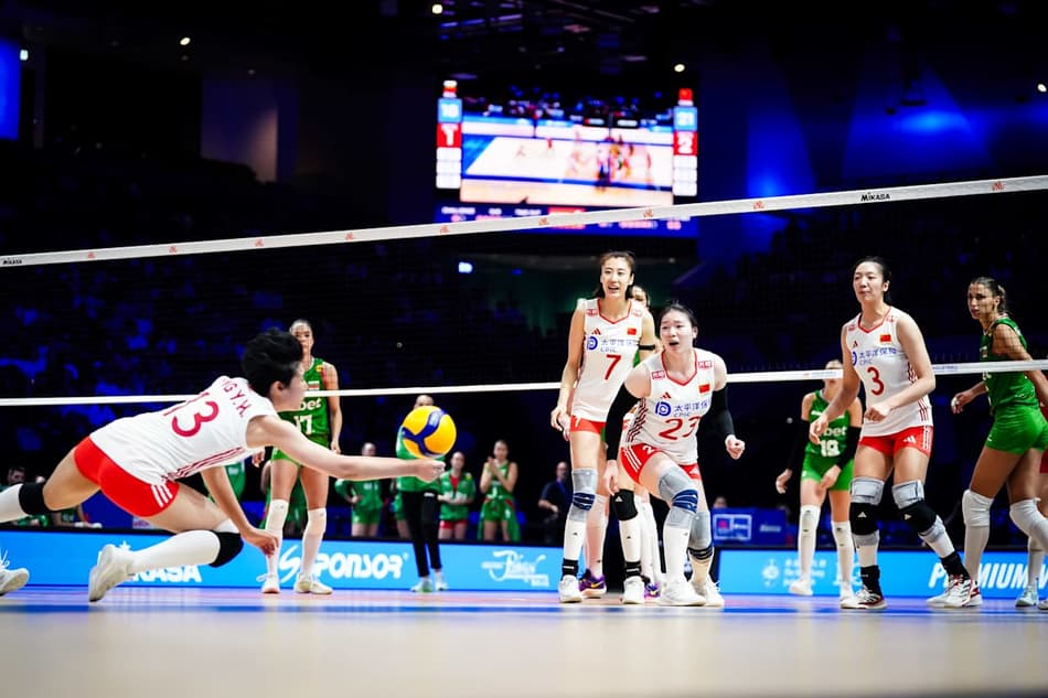 Bulgária e China na segunda semana da VNL (Foto: Divulgação / VNL)