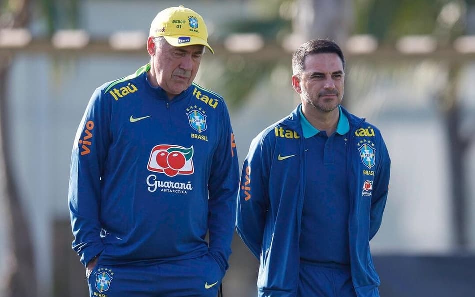Carlo Ancelotti e Rodrigo Caetano têm sido inseparáveis na Seleção Brasileira