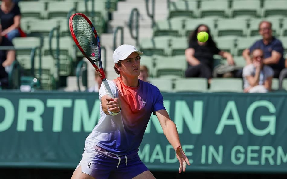 João Fonseca no ATP de Halle, em 2024 (Divulgação)