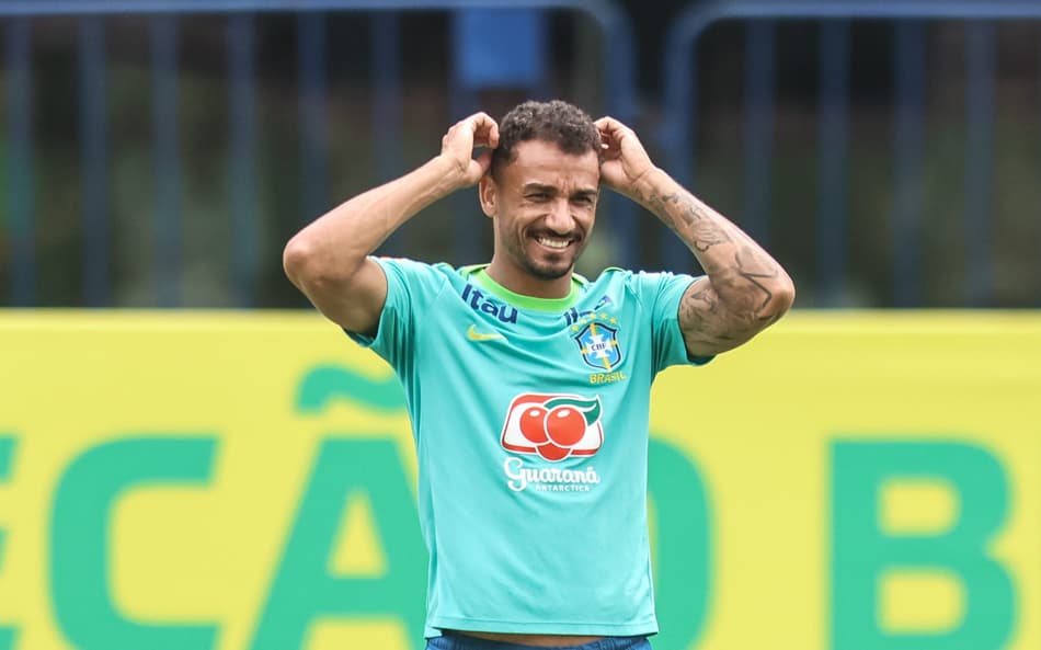 SELECAO BRASILEIRA, TREINO