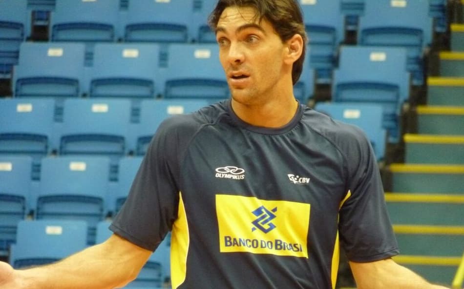 Giba foi ponteiro da Seleção Brasileira (Foto: Divulgação/CBV)