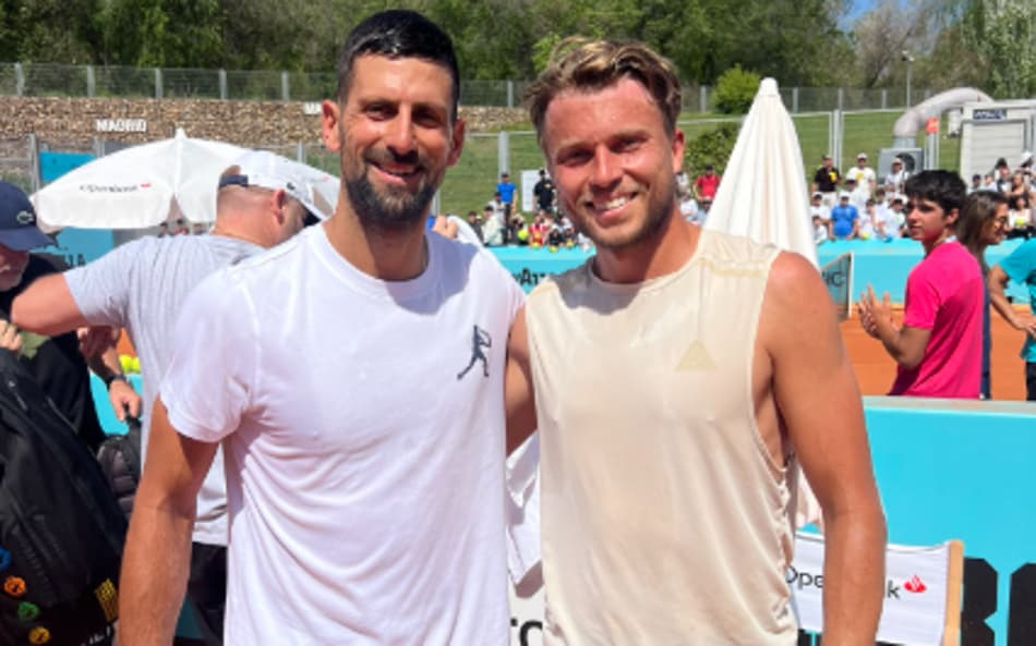 Djokovic foi tietado por Alexandre Muller em Madri