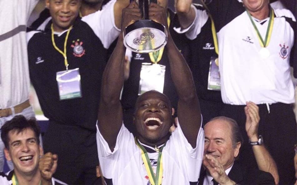 Mundial de Clubes teve o Corinthians como campeão em 2000