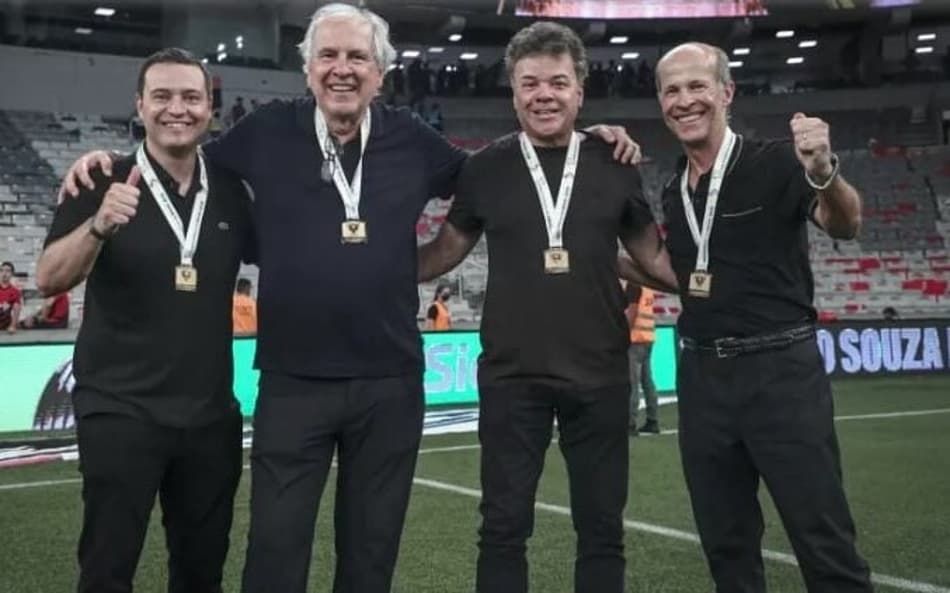 Rafael Menin, Rubens Menin, Renato Salvador e Ricardo Guimarães, os 4R's do Galo (Pedro Souza / Atlético/MG)