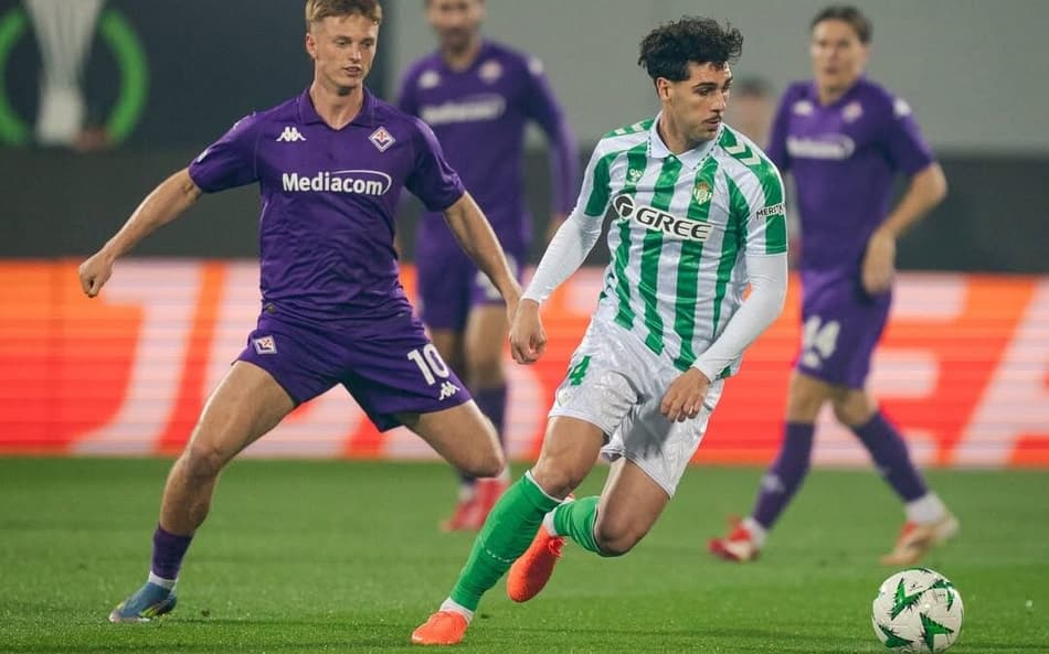 Johnny Cardoso - Fiorentina x Real Betis - Europa League