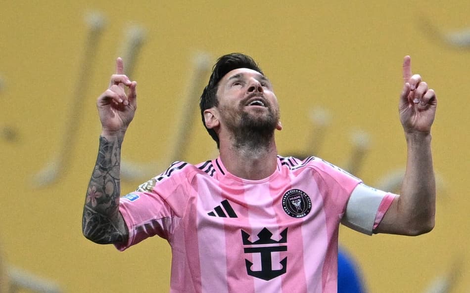 Messi comemora seu gol no jogo do Inter Miami contra o Porto pelo Mundial de Clubes