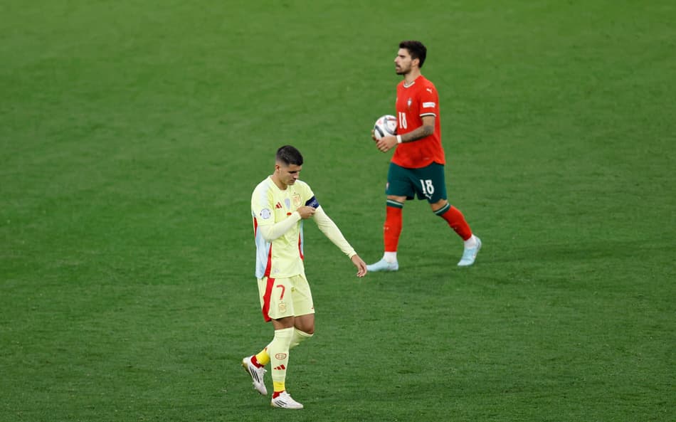 FBL-EUR-NATIONS-POR-ESP