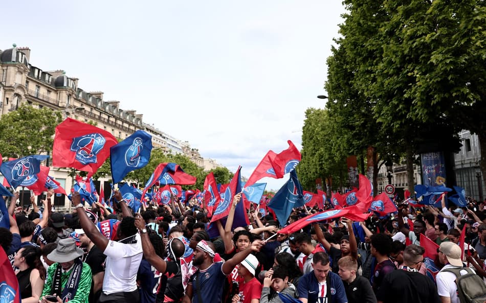 Torcedores do PSG - Champions League