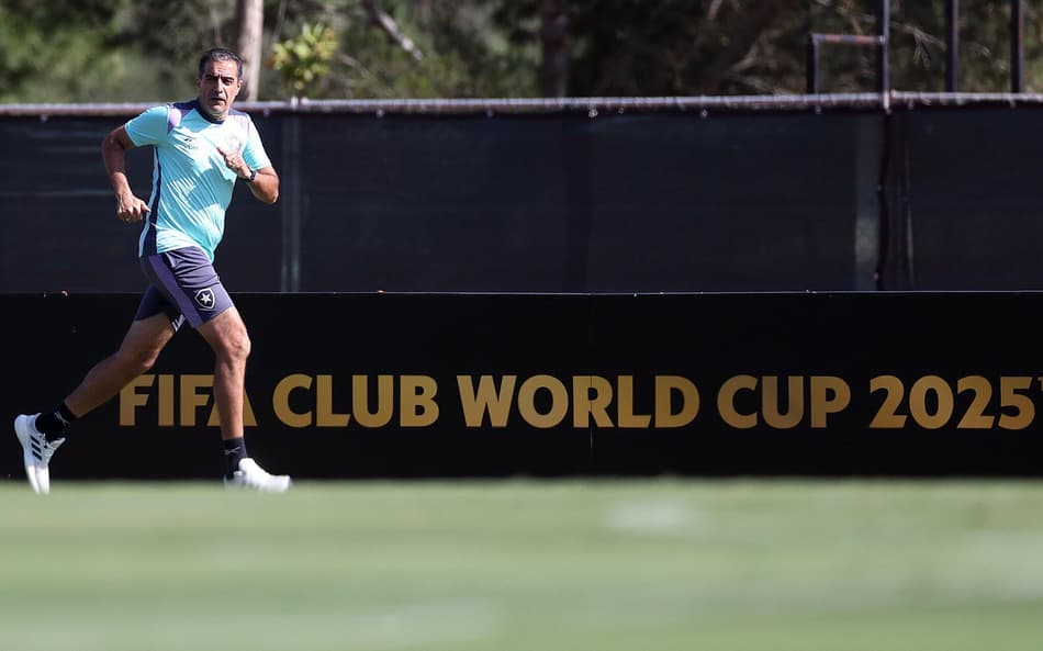 Renato Paiva e a montanha para escalar no Mundial de Clubes
