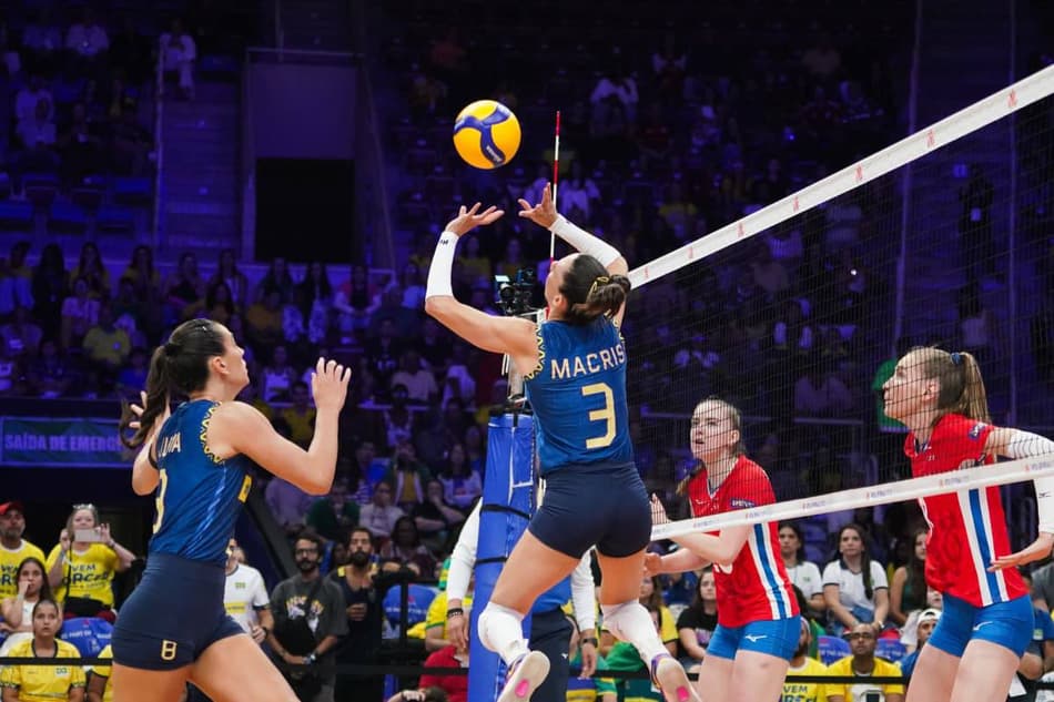 Brasil x Tchéquia, VNL feminina, no Maracanãzinho (foto: Mauricio Val/FV Imagem/CBV)