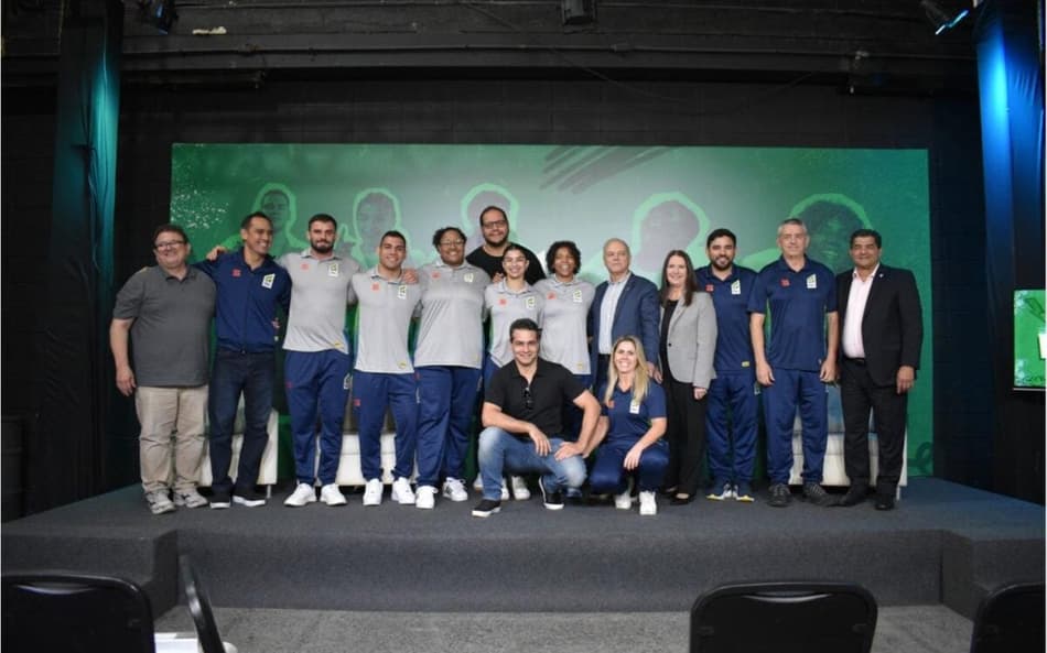 Atletas da seleção feminina e masculina se reuniram em evento da CBJ